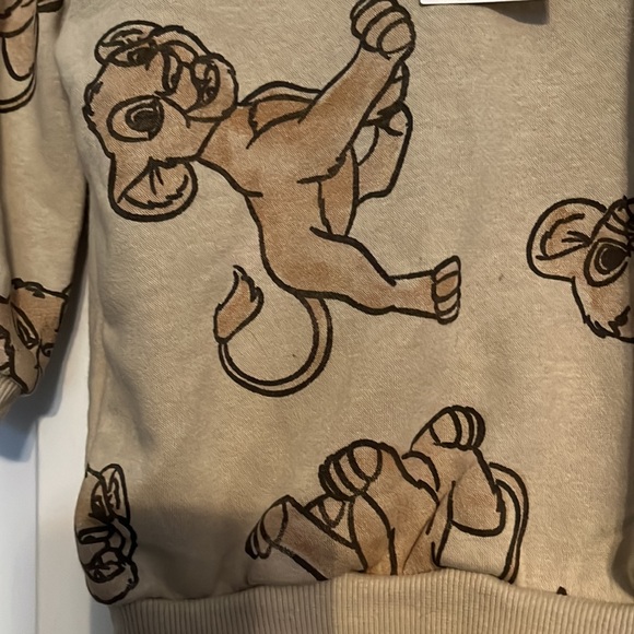 H&M Simba sweat set, size 18 months. NWT - Picture 3 of 4